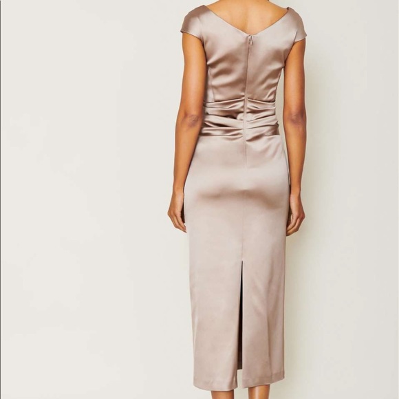 Dress - Picture 5 of 6